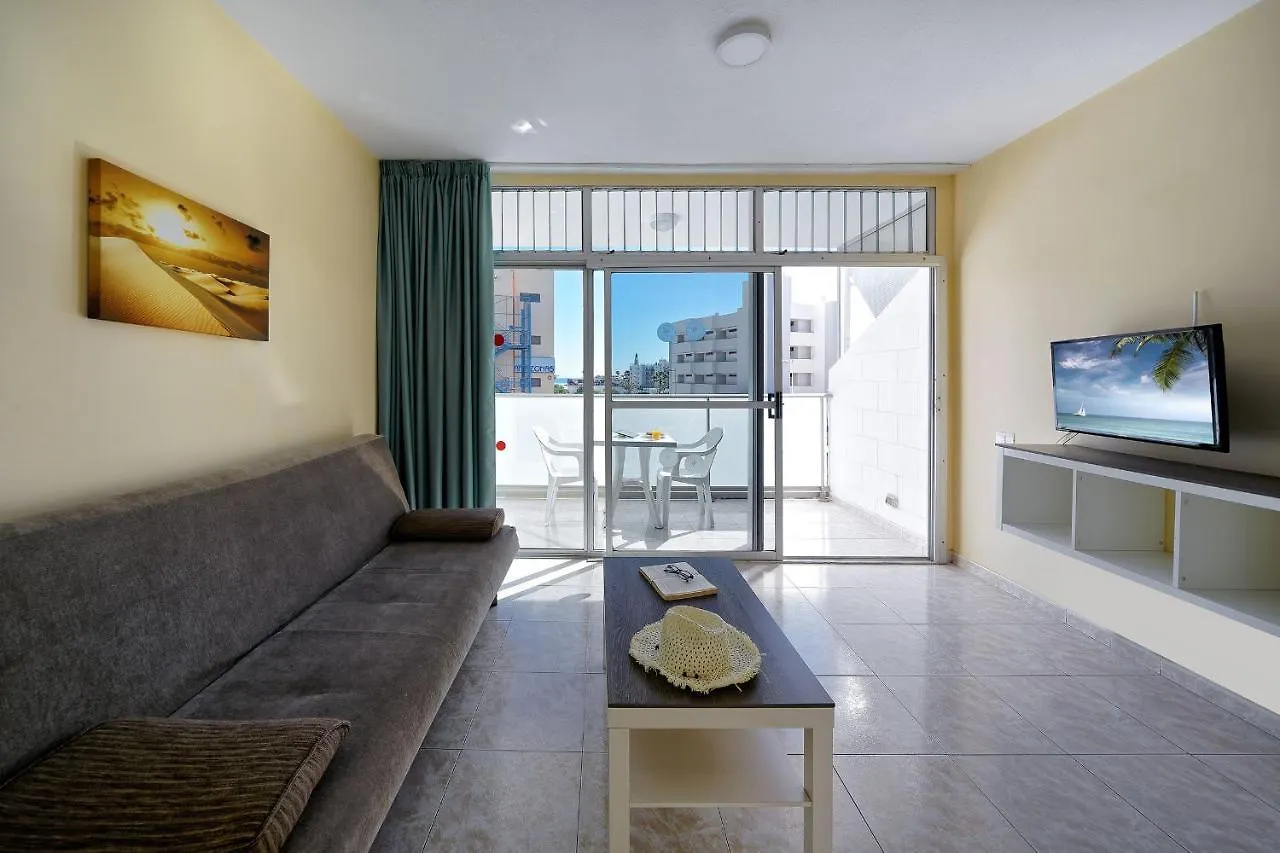 Apartamentos Strelitzias Πλάγια ντελ Ινγκλές 0*,  Ισπανία