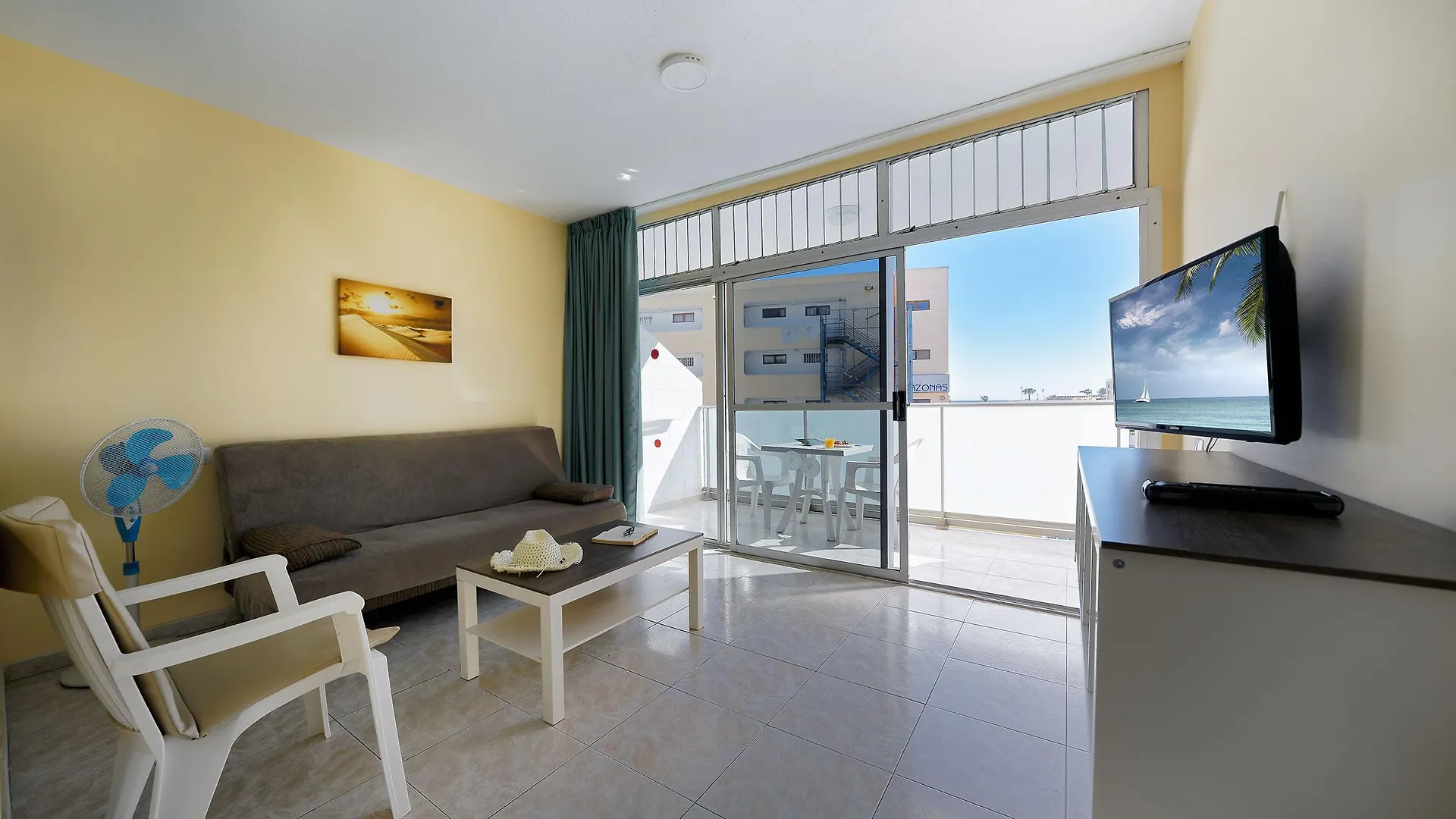 Apartamentos Strelitzias Πλάγια ντελ Ινγκλές
