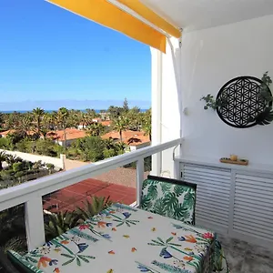 Aloe Floor Apartment